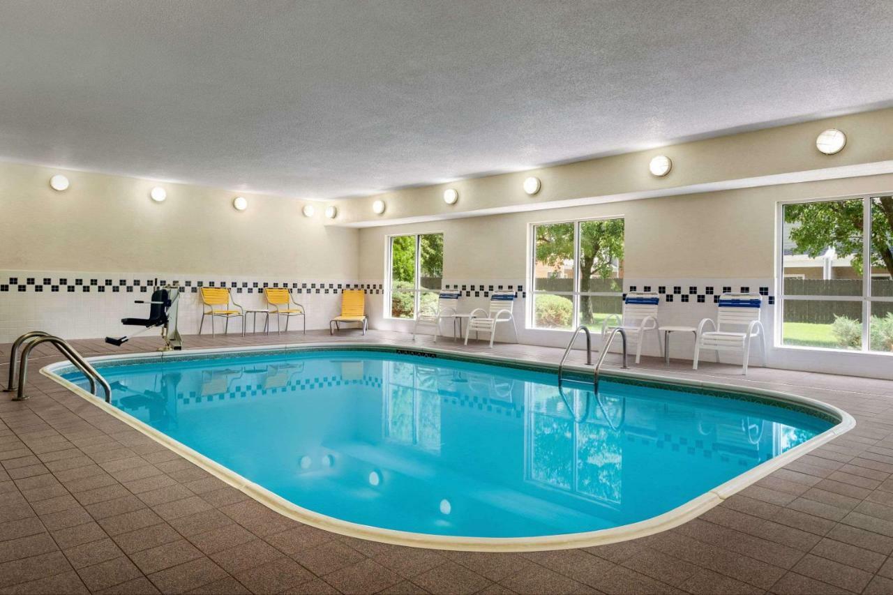 Baymont By Wyndham Tulsa Hotel Ngoại thất bức ảnh