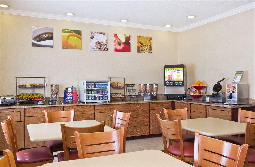 Baymont By Wyndham Tulsa Hotel Ngoại thất bức ảnh
